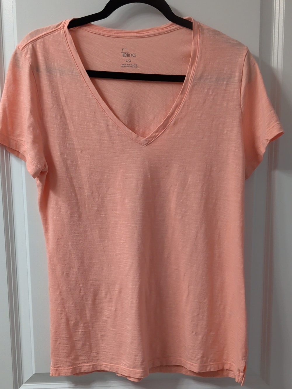 Felina V-Neck Short Sleeve Tee in Peach